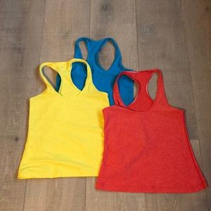 Lululemon cropped cool racer back bundle sz6